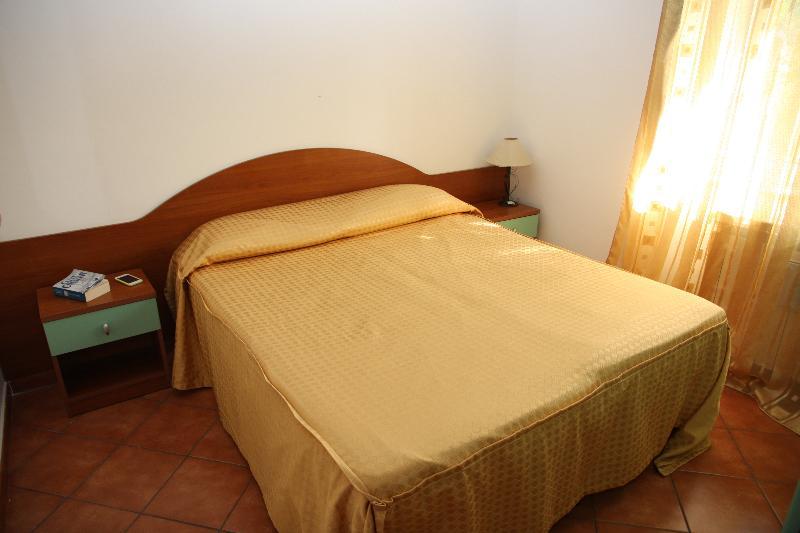 Villa Catalano Паола Екстериор снимка