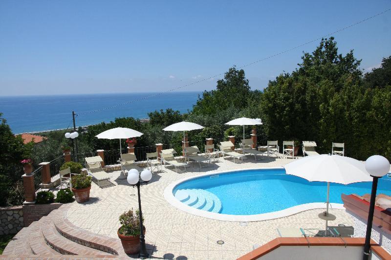 Villa Catalano Паола Екстериор снимка